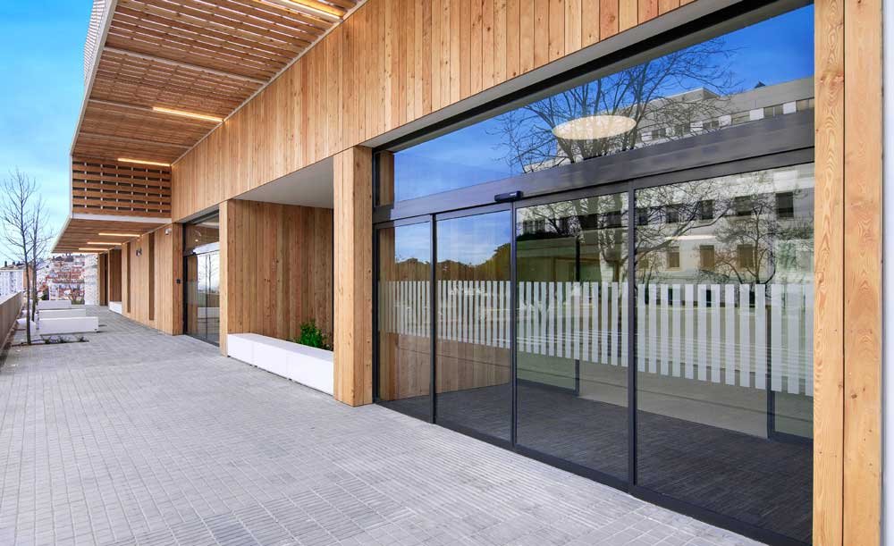 Manusa fotoselli kapı